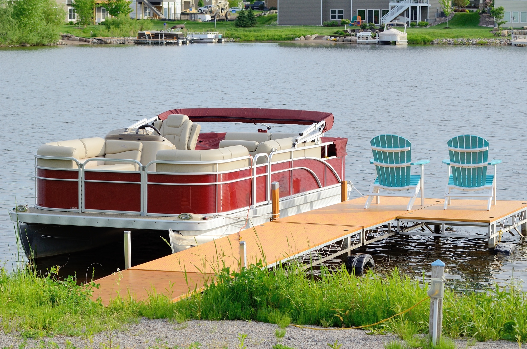 the 9 most awesome pontoon boat accessories