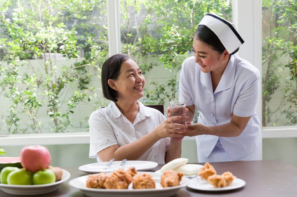 How to Provide Practical Help and Support for Elderly Loved Ones